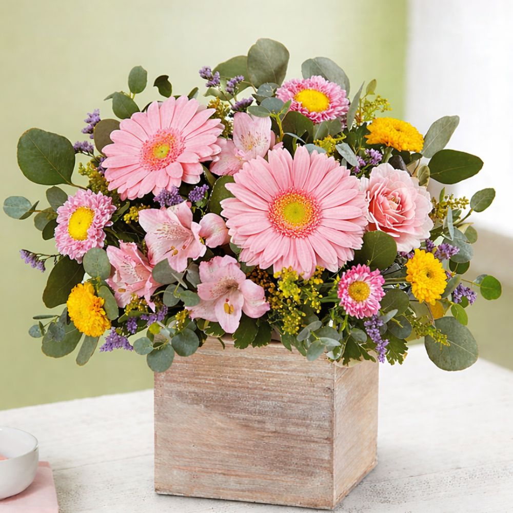 Blooms & Bites: Spring Floral Arrangement